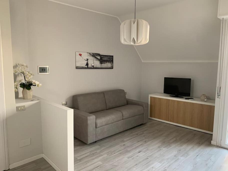 Milano Besana Rent House Lejlighed Eksteriør billede