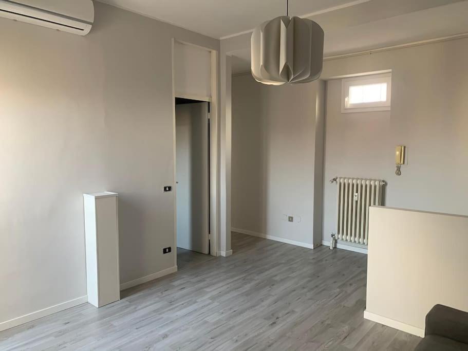 Milano Besana Rent House Lejlighed Eksteriør billede